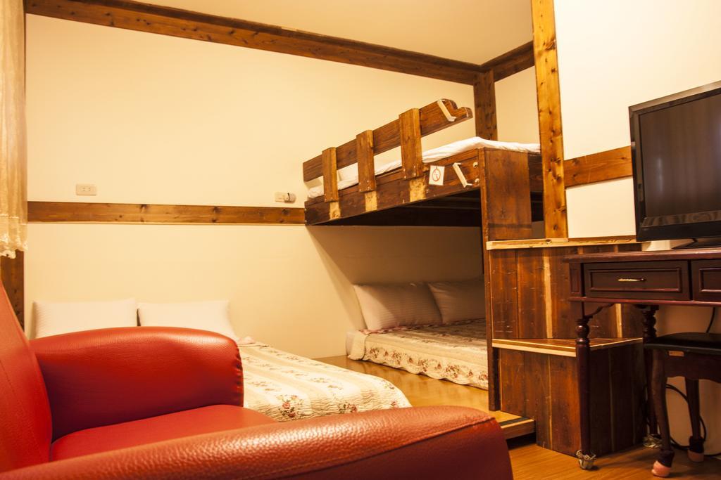 Share B&B Пули Экстерьер фото